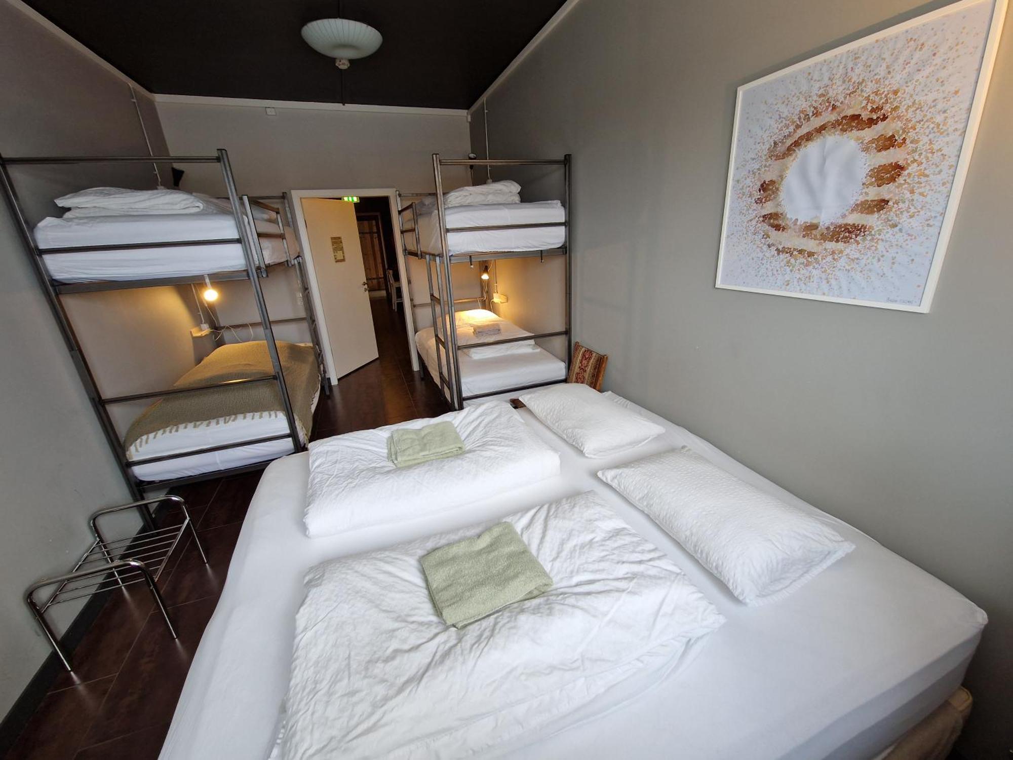 Tehusith Hostel & Guesthouse Эгильсстадир Экстерьер фото