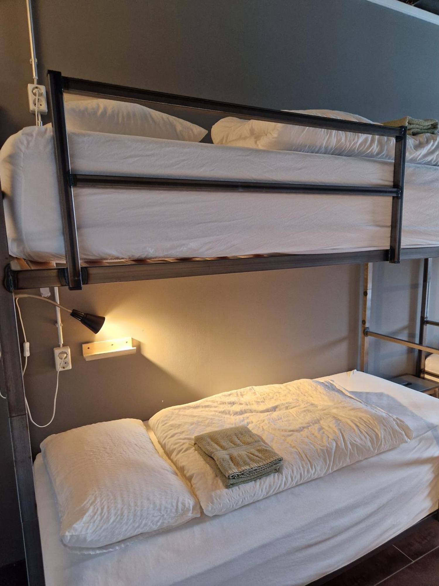 Tehusith Hostel & Guesthouse Эгильсстадир Экстерьер фото