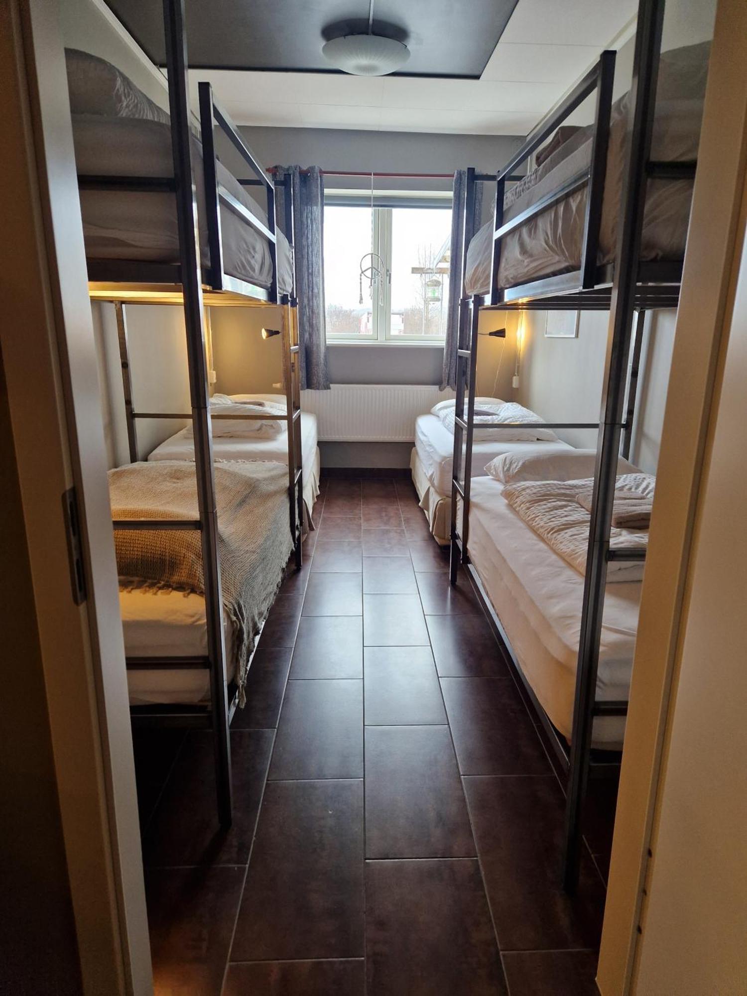 Tehusith Hostel & Guesthouse Эгильсстадир Экстерьер фото