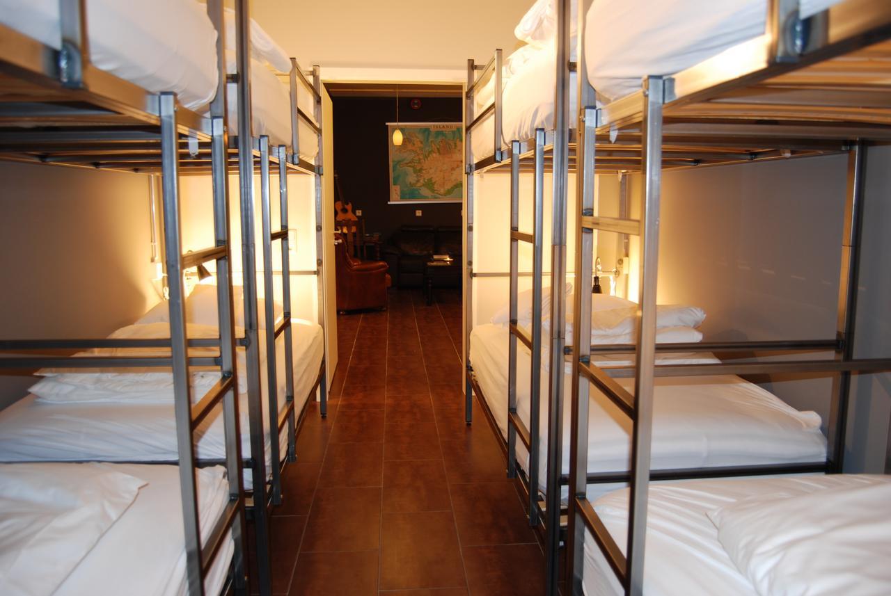 Tehusith Hostel & Guesthouse Эгильсстадир Экстерьер фото