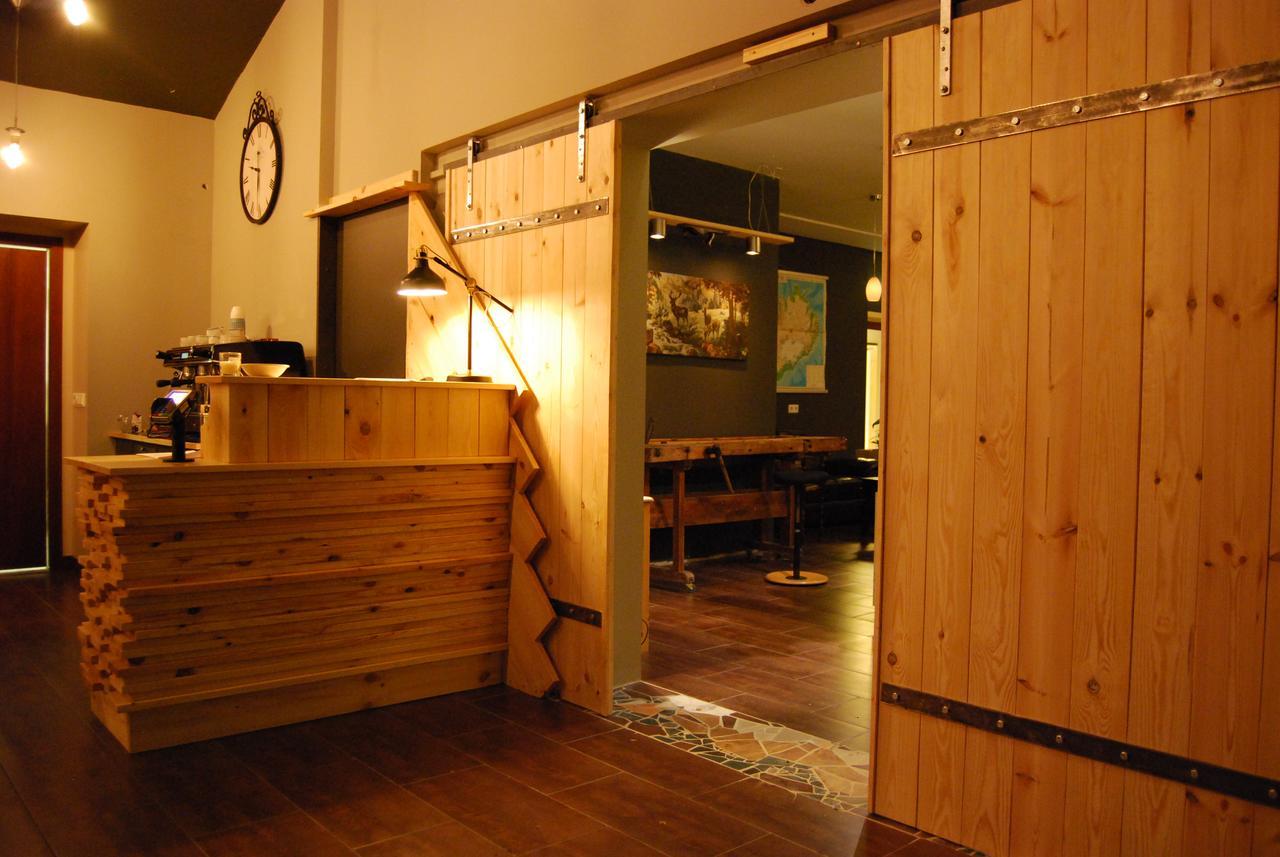 Tehusith Hostel & Guesthouse Эгильсстадир Экстерьер фото