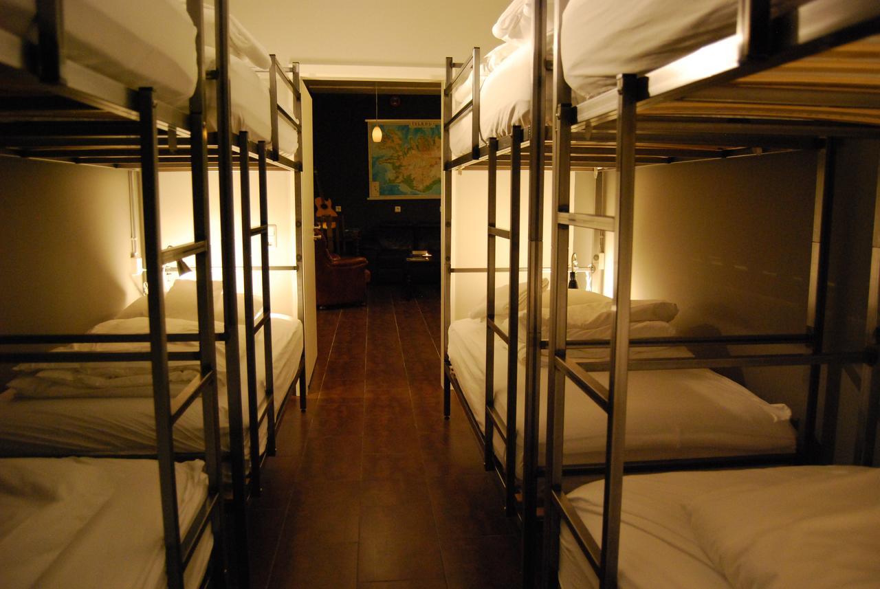 Tehusith Hostel & Guesthouse Эгильсстадир Экстерьер фото