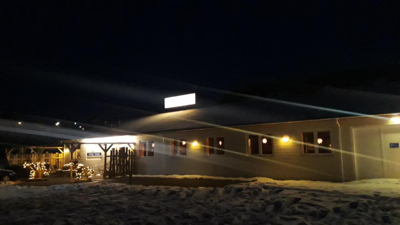 Tehusith Hostel & Guesthouse Эгильсстадир Экстерьер фото