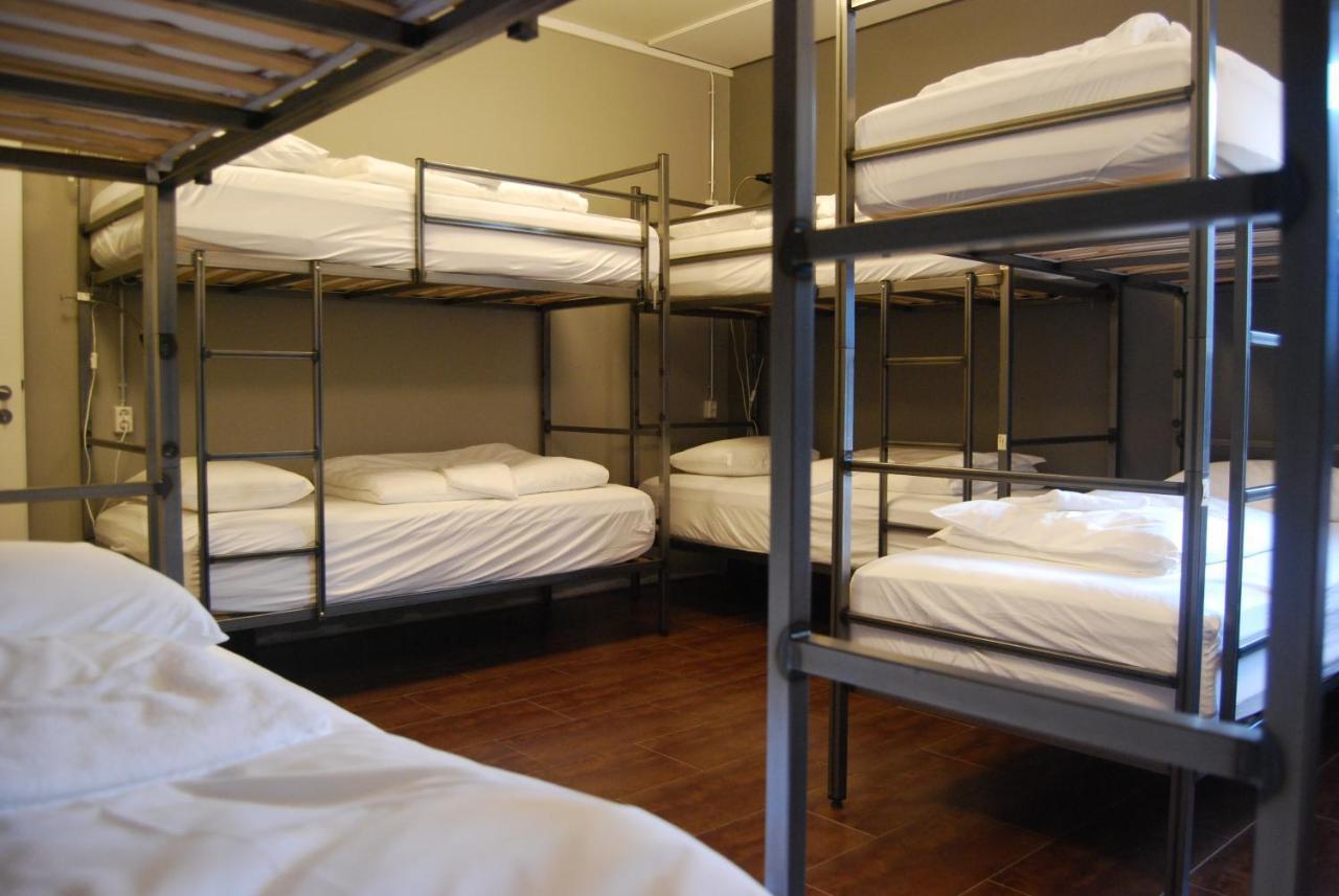 Tehusith Hostel & Guesthouse Эгильсстадир Экстерьер фото