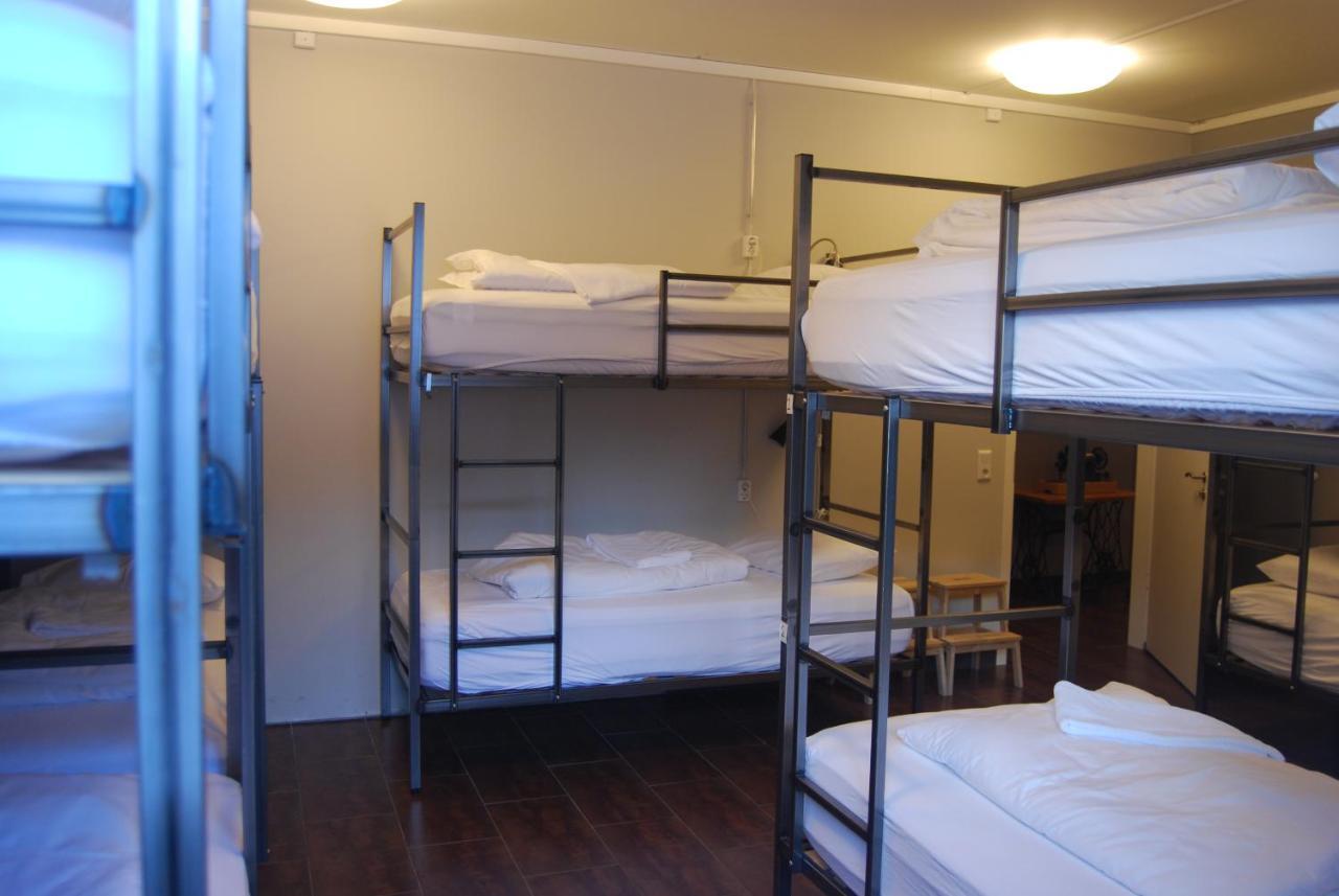 Tehusith Hostel & Guesthouse Эгильсстадир Экстерьер фото